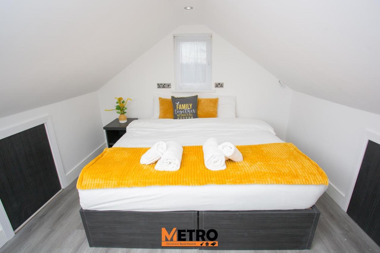 Legoland Heathrow Windsor Apartment Hotel Слау Екстер'єр фото