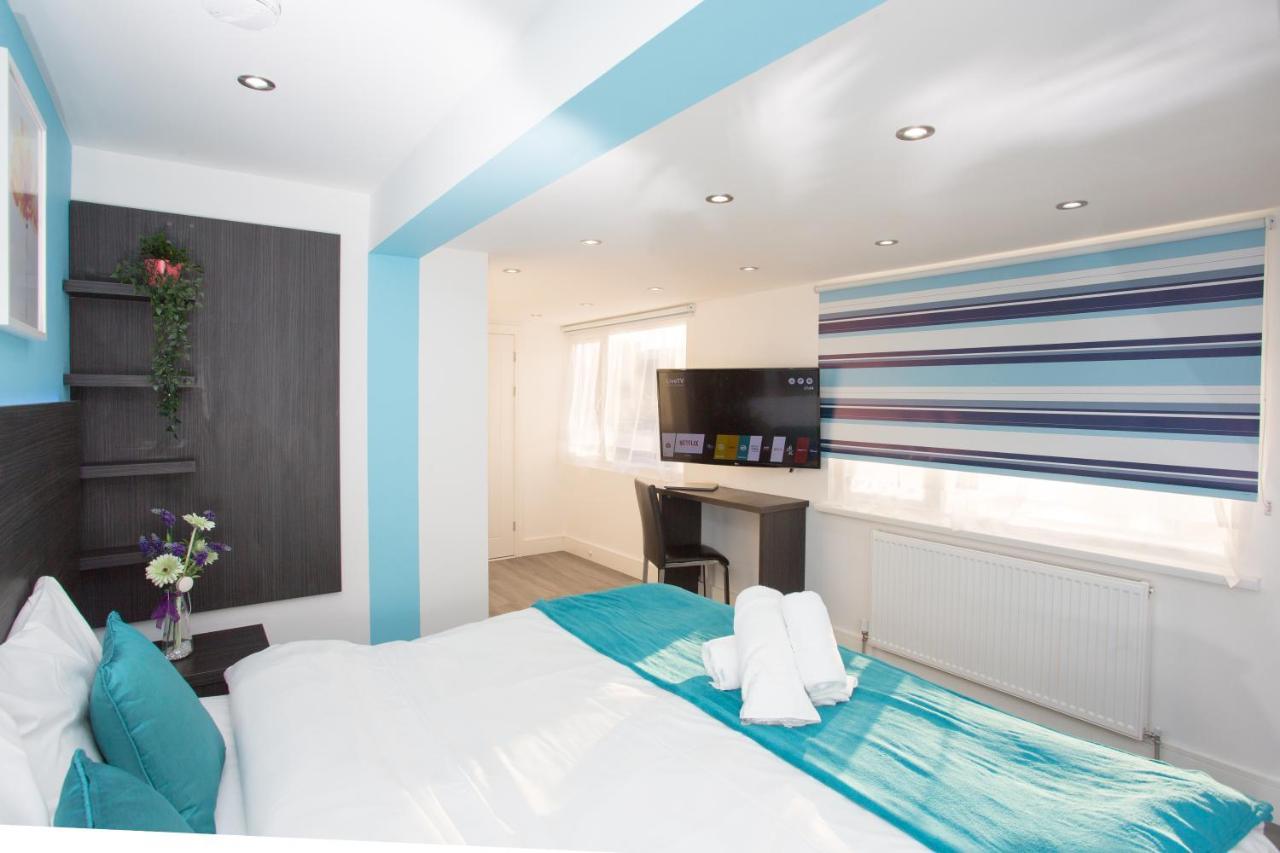 Legoland Heathrow Windsor Apartment Hotel Слау Екстер'єр фото