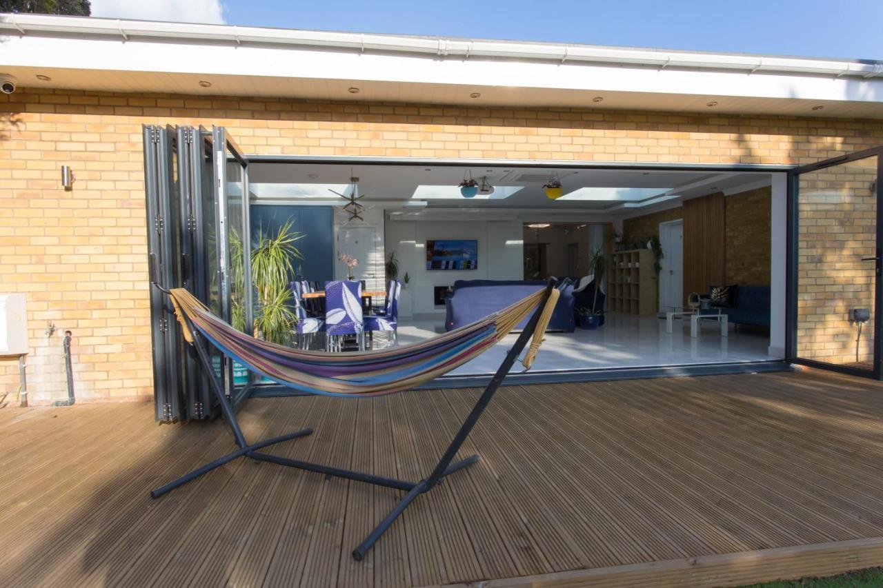 Legoland Heathrow Windsor Apartment Hotel Слау Екстер'єр фото